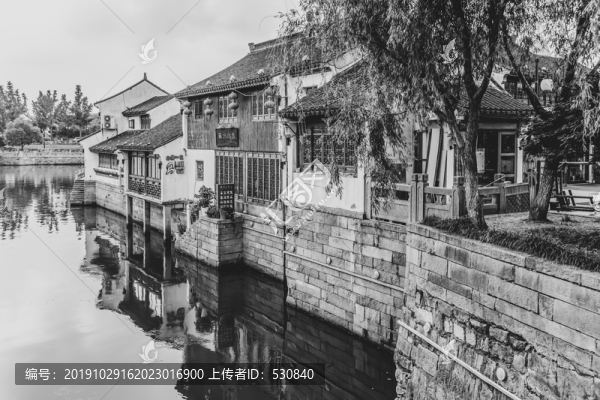 古鎮(zhèn)黑白照片