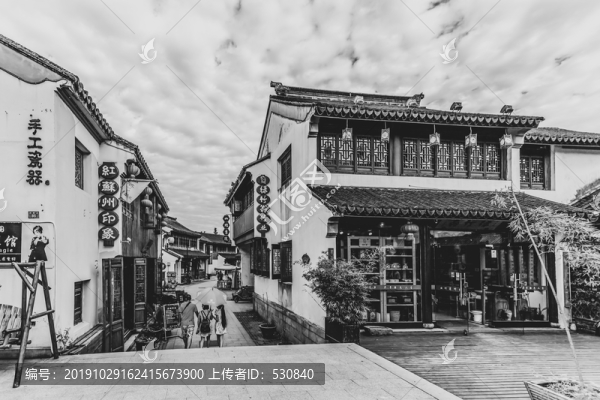 古鎮(zhèn)老建筑