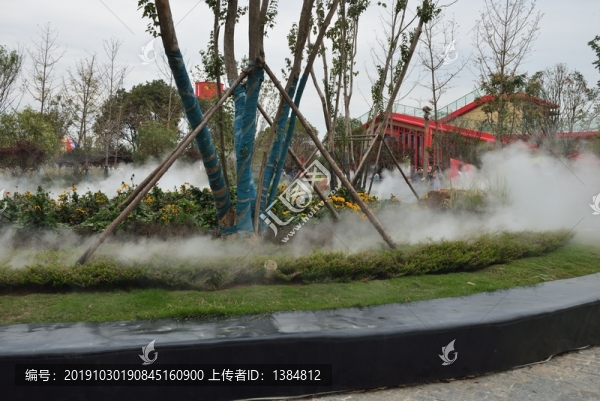 荊州園博園霧景