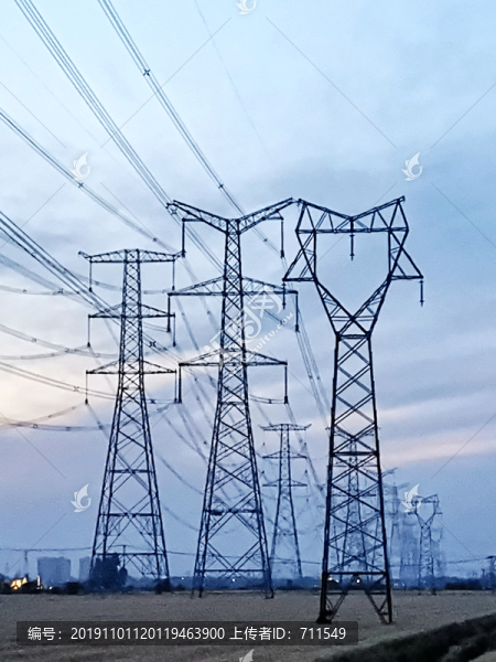 電塔