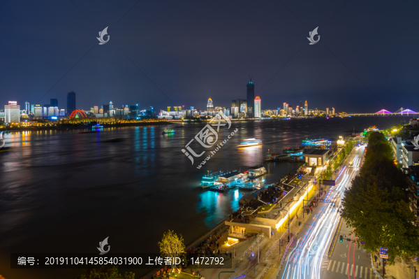 湖北武漢兩江四岸燈光秀夜景風(fēng)光