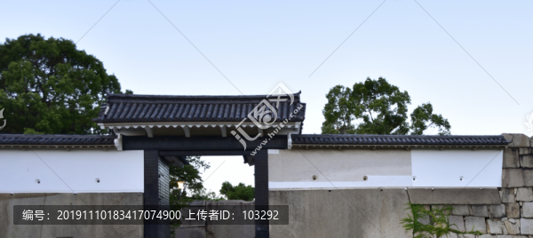 日本大阪城公園的古建筑
