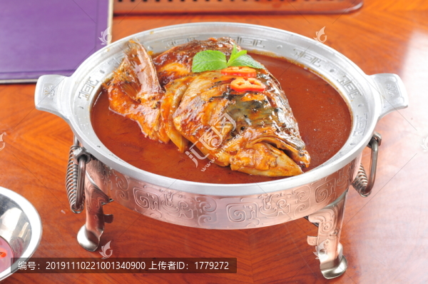紅燜魚(yú)頭