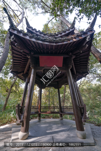 公園亭子