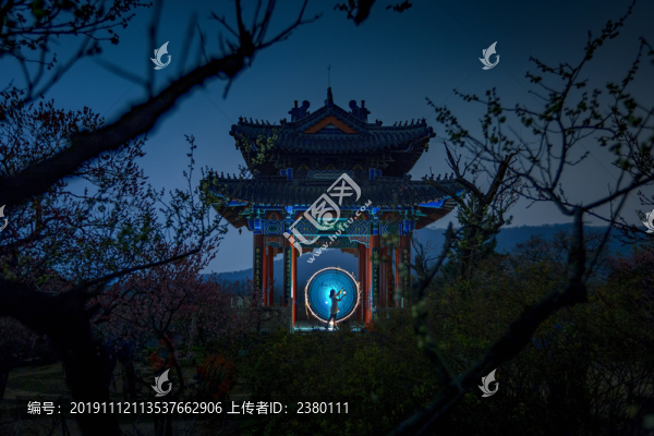 梅花山博愛亭光繪