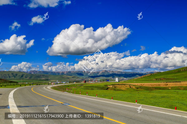 甘南瑪曲公路風(fēng)光