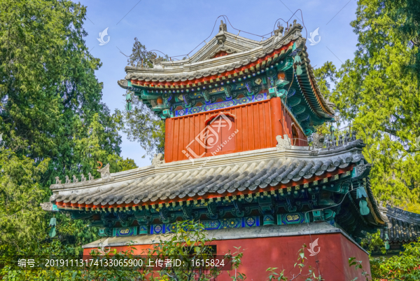 臥佛寺鐘樓