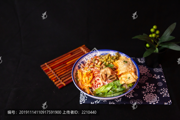 肥腸螺螄粉