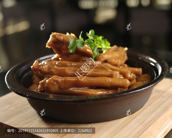 栗子鵝掌煲