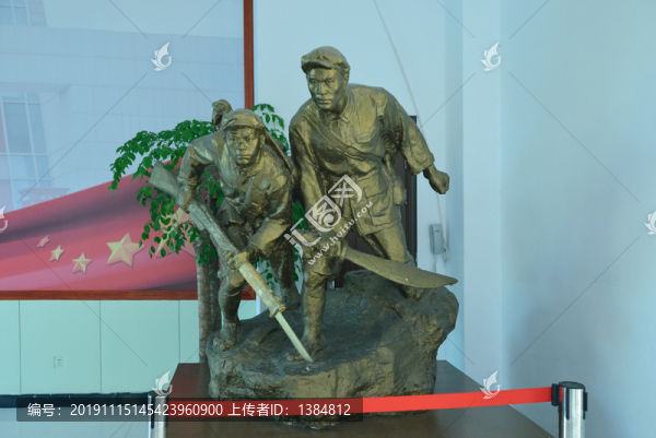 弋陽縣方志敏紀念館雕塑