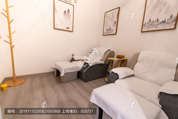 足療會(huì)所