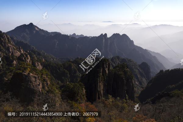 登黃山天下無山