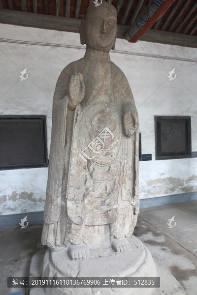 石佛像