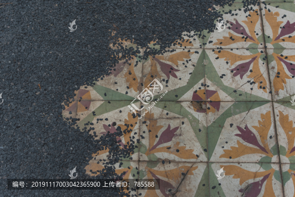 花瓷磚