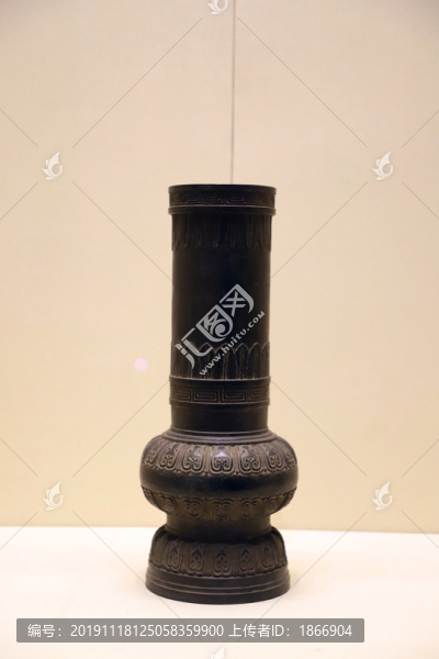 長頸仰復(fù)蓮銅香筒