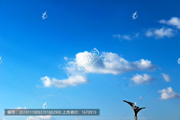 天空的那一片藍(lán)