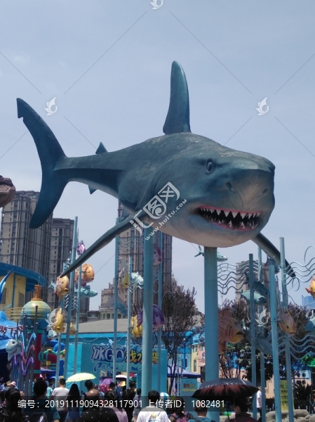 大鯊魚
