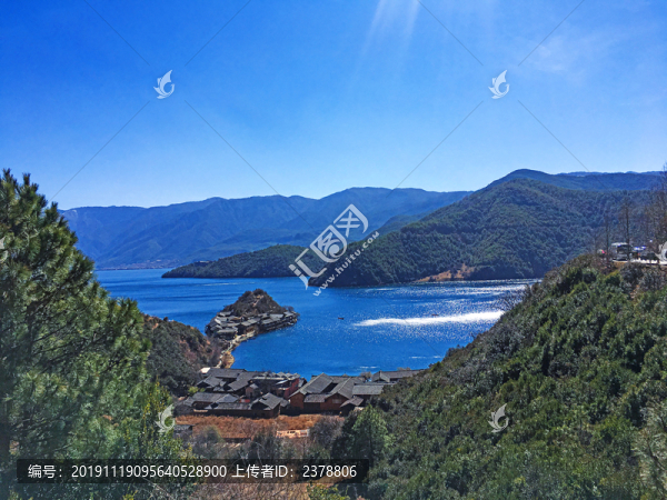 瀘沽湖