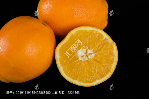 半個橙子和兩個橙子