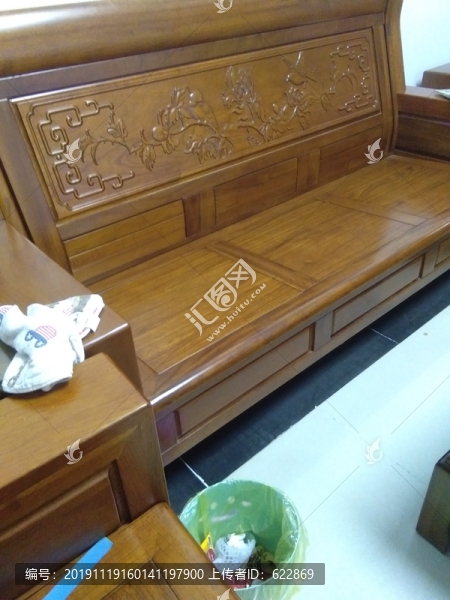 實木沙發(fā)