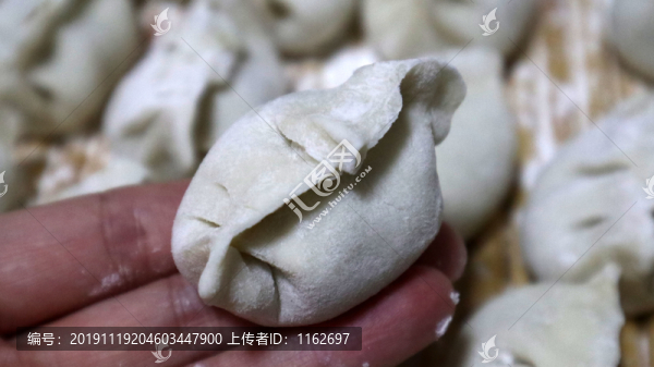 手工水餃