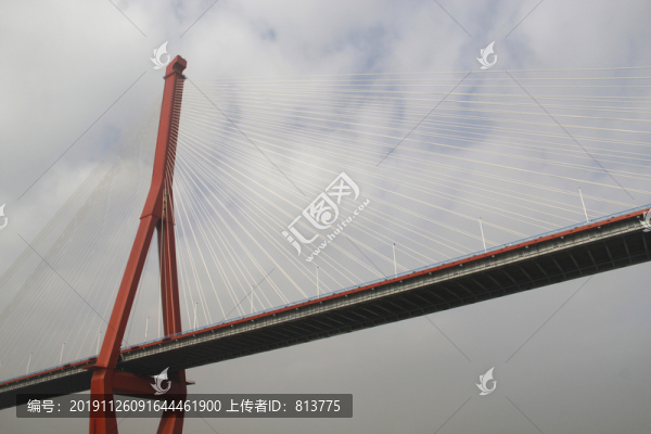 高架斜拉索橋