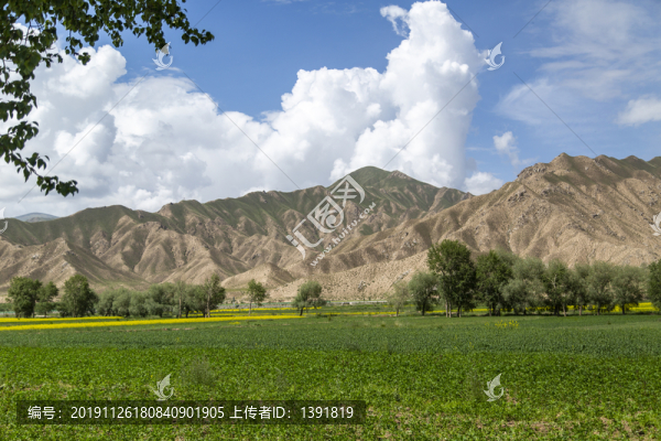 青海海西山區(qū)風(fēng)光