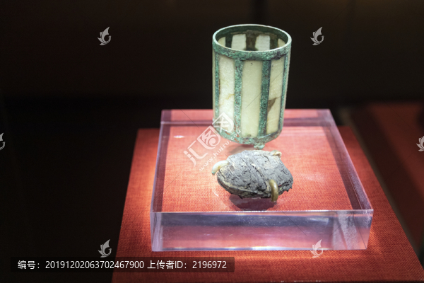 鎏金銅框玉卮