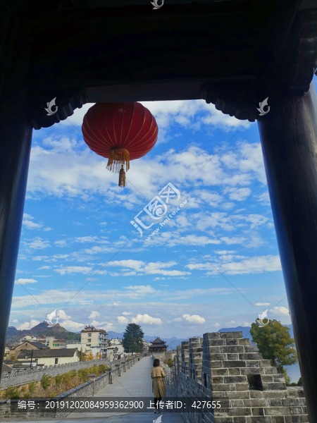 門口的燈籠