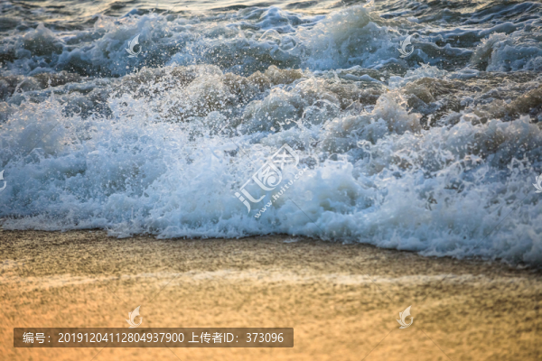 白色海浪