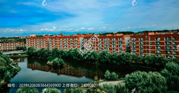 西南財(cái)大天府學(xué)院校園