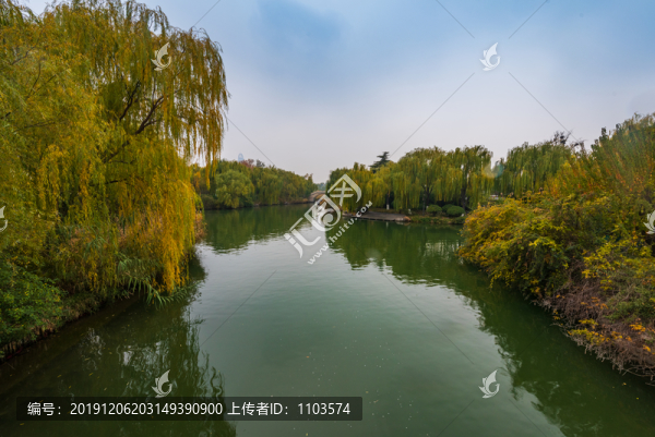 濟(jì)南大明湖2019113