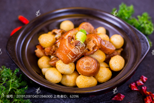 鳥蛋煨豬尾