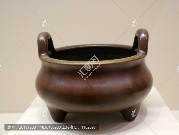 明代香爐