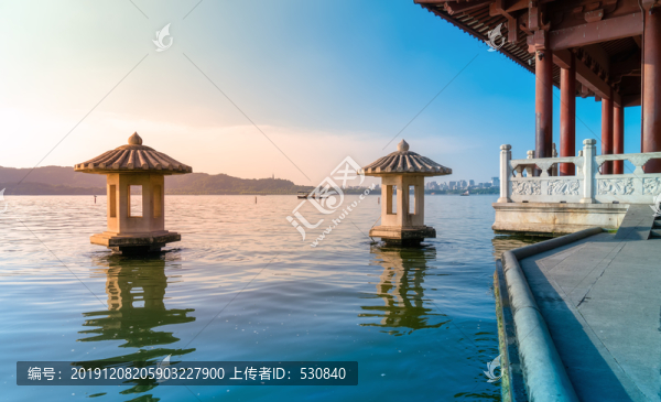西湖山水裝飾畫
