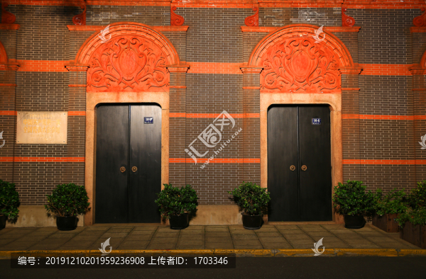 老上海石庫(kù)門夜景