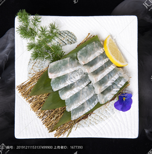 日料比目魚刺身