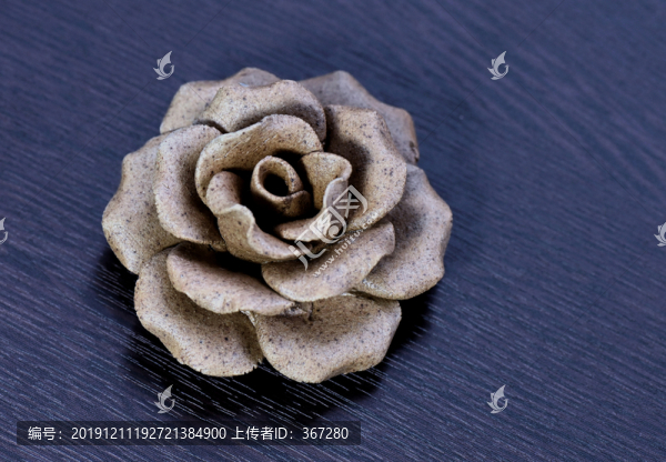 泥塑花朵