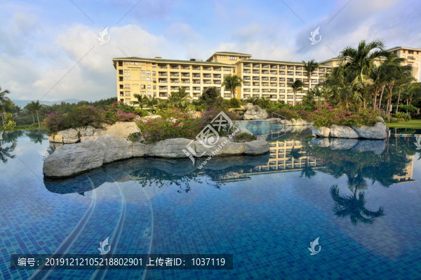 酒店露天浴場