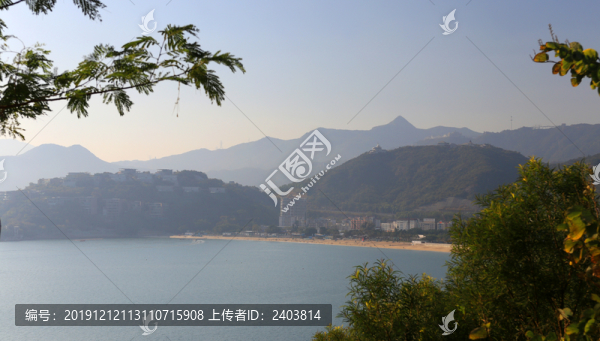 山景海景遠處海灘