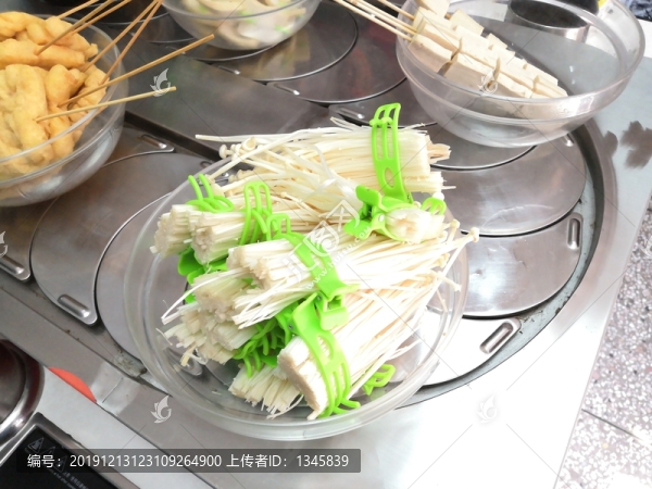 火鍋美食菜品配菜