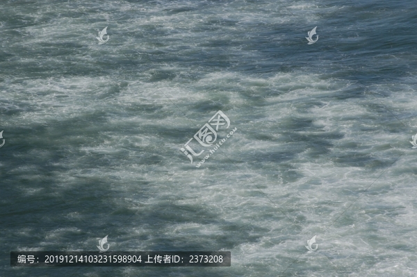 沙灘海浪近景