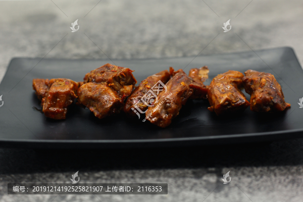微辣醬雞脖