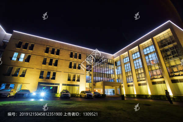 建筑物夜景