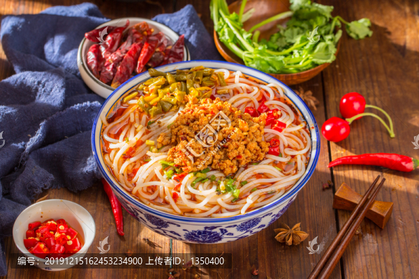 牛肉米粉