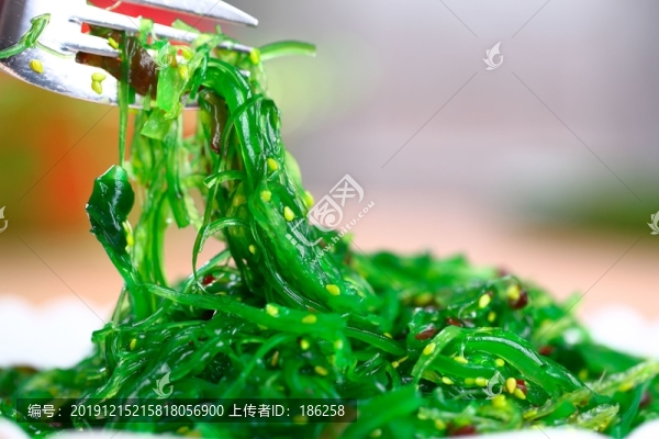 涼拌裙帶菜
