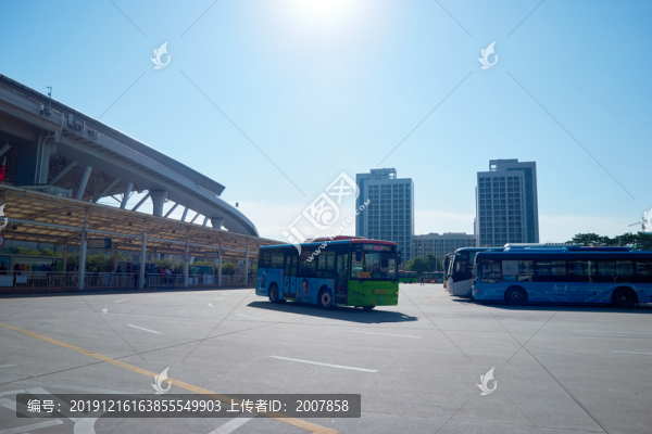 公交車站