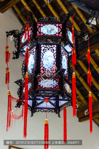 仿古燈籠