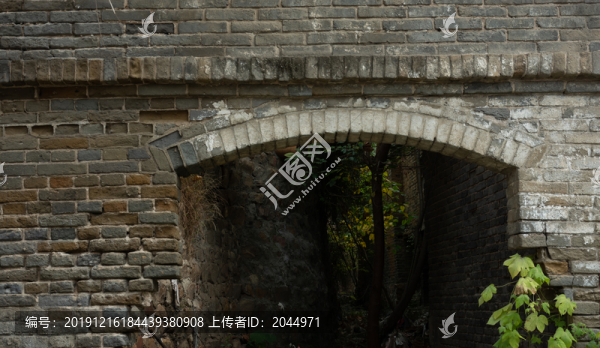 老建筑門洞