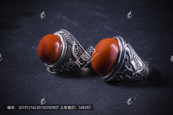 南紅戒指